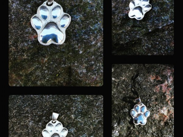 Pakabukas pėdutė - Metal products