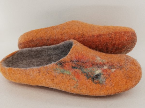Oranžinės šlepetės1 3