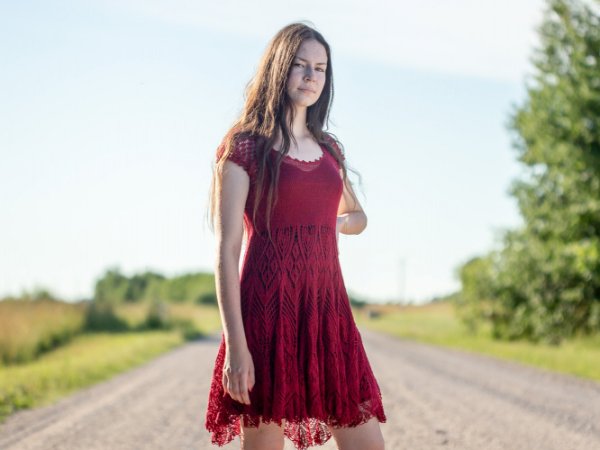 Bordo suknelė 2