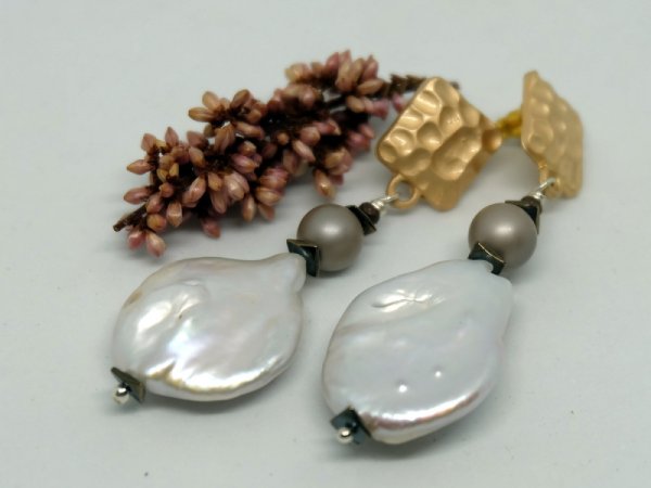 Gorgeous earrings with freshwater pearls 3