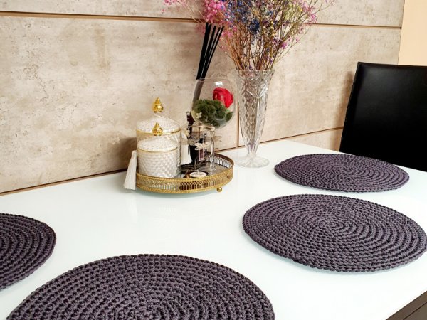 Nerti stalo padėkliukai Nr.21-4 - Tablecloths & napkins