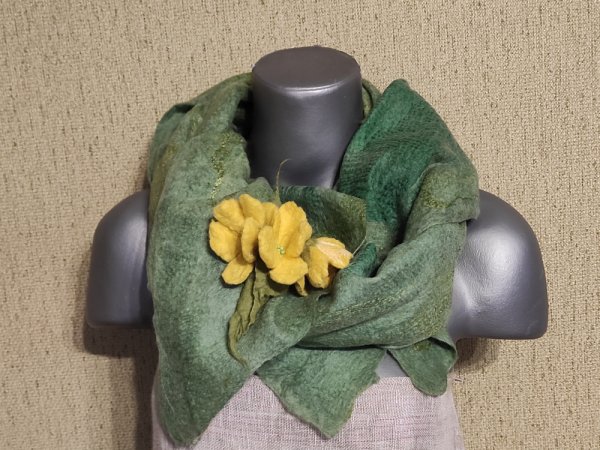 Veltas šalis " žaluma" - Scarves & shawls
