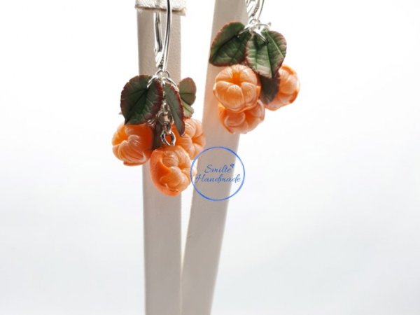 Rankų darbo auskarai mandarinai su lapeliais - Earrings