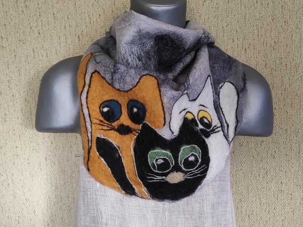 Veltas kaklinukas " Kačių šeimynėlė" 3