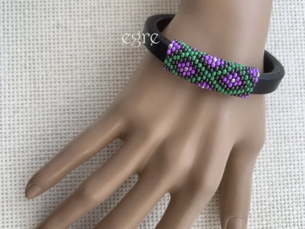 Set Spring (Bracelet Regaliz & Earrings) 2