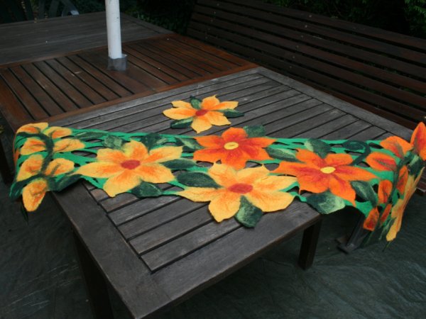Veltas stalo takelisir servetele,,SAULES BUCINIAI,, - Tablecloths & napkins
