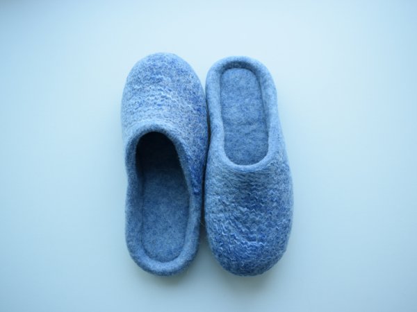 Punksnos debesyse - Shoes & slippers