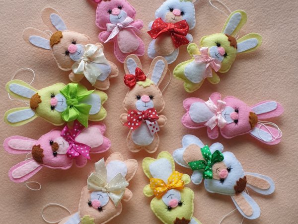 Zuikučiai- eglutės žaislai - Dolls & toys