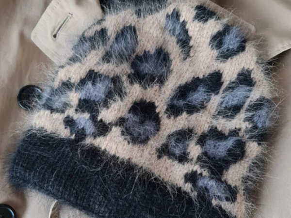 Moteriška kepurė, megzta kepurė, leopardinė kepurė, gyvūnų raštas - Hats