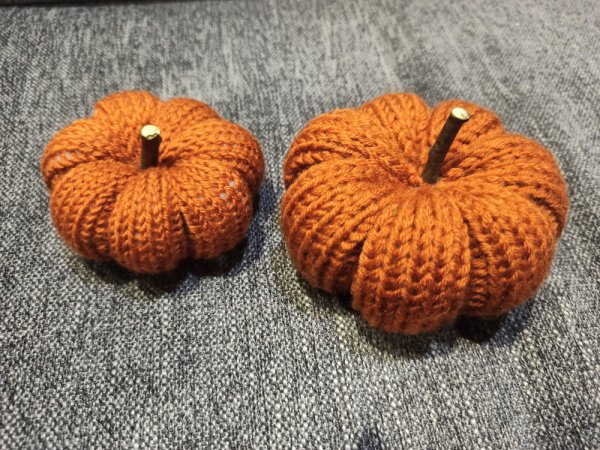 Moliūgėliai - Knittings for interior
