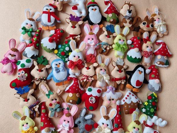 Kalėdų eglutės žaisliukai - Dolls & toys