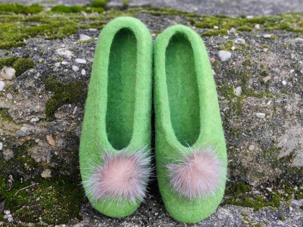 Veltos miteriškos tapkės - Shoes & slippers