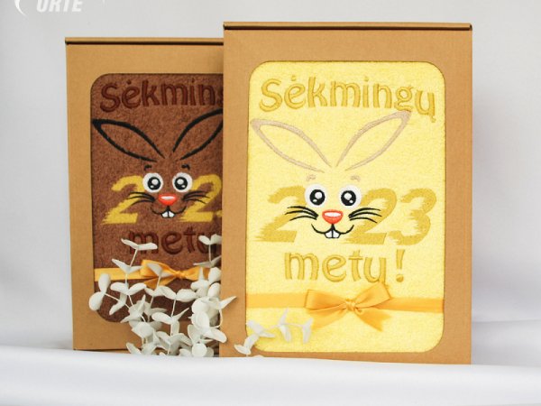 Triušio metai dovana - siuvinėtas rankšluostis - Needlework