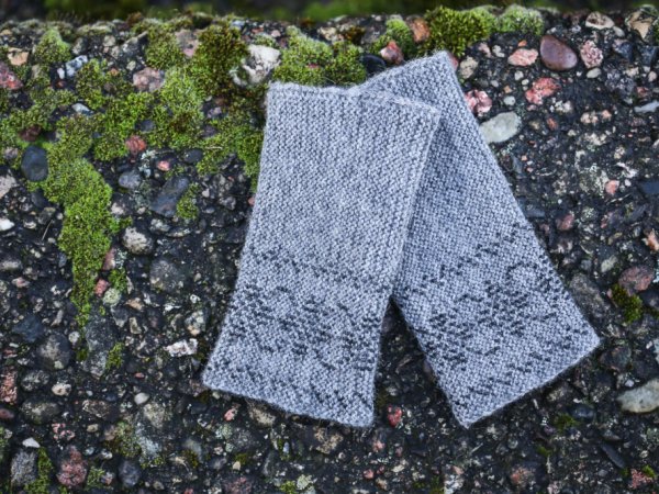 Pilkos riešinės - Wristlets