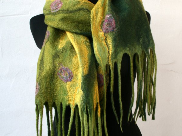 Veltas šalikas,,PAVASARIS,, - Scarves & shawls