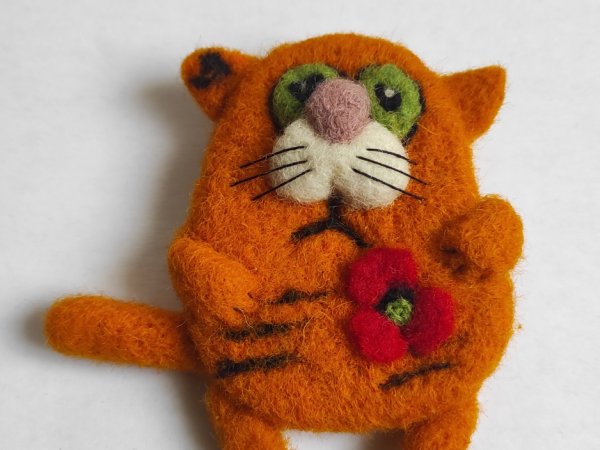 velta sagė, ryžas katinėlis - Brooches