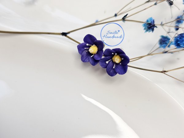 Auskarai žibutės - Earrings