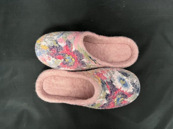 Artėja pavasaris - Shoes & slippers