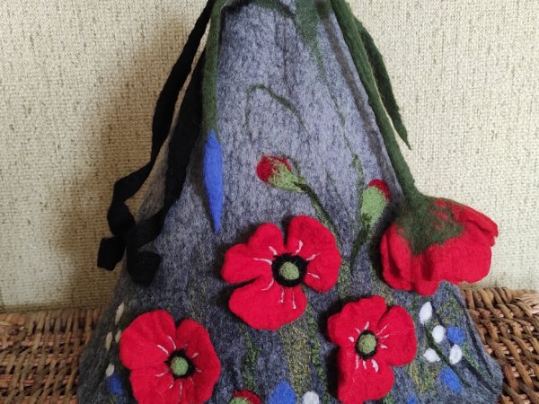 Velta kepurė pirčiai "Aguonos" - Hats