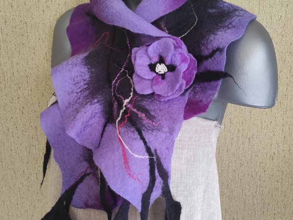 Veltas šalikas su sage alyvinių spalvų - Scarves & shawls