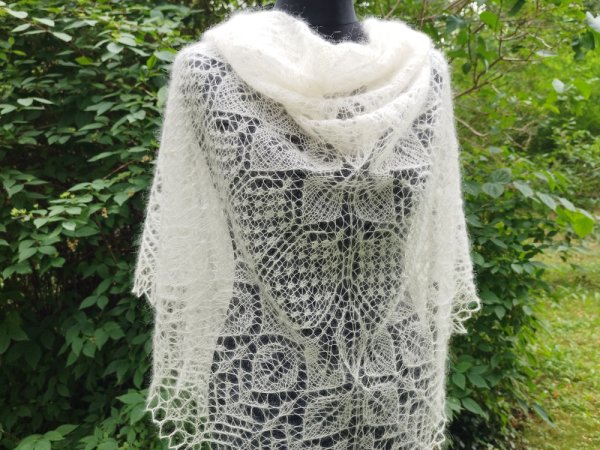 Lace shawl ivory color - Wraps & cloaks