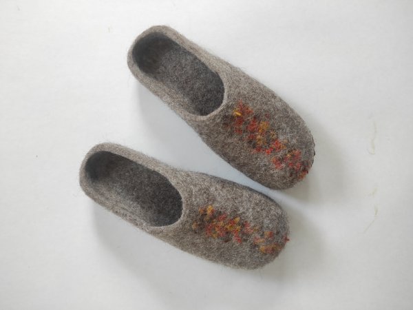 Tradicinės natūralios - Shoes & slippers