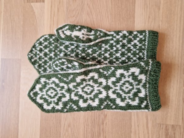 Pirštinytės Nr7 - Gloves & mittens