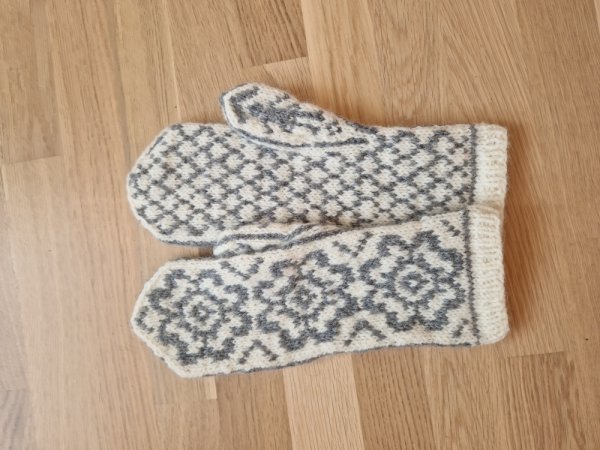 Pirštinytės Nr9 - Gloves & mittens