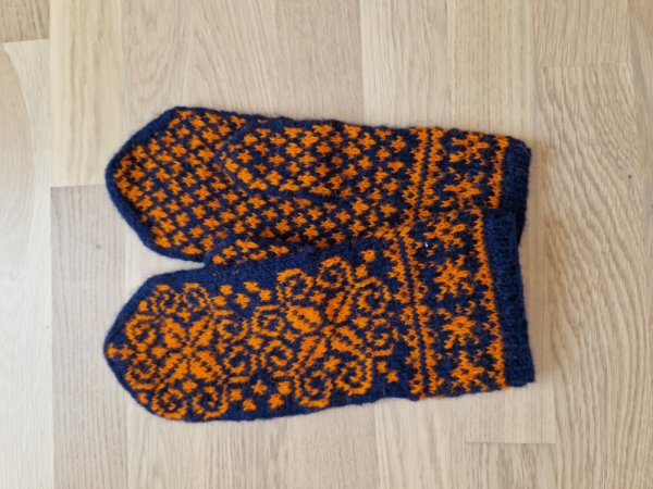 Pirštinytės Nr19 - Gloves & mittens