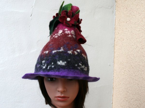 Pirties kepure,,NIKSTUKAS'' - Hats