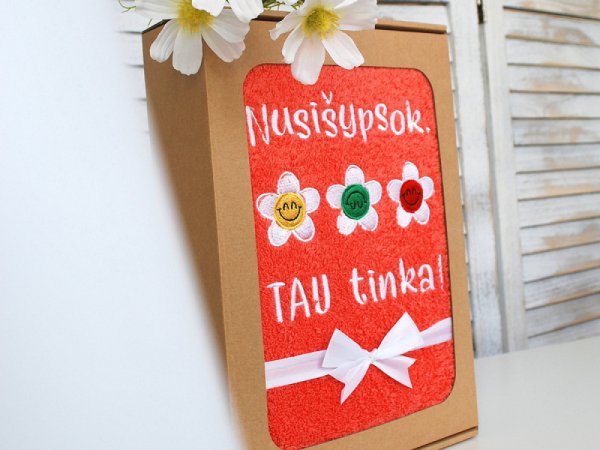 Nusišypsok, TAU tinka! Siuvinėtas rankšluostis 2