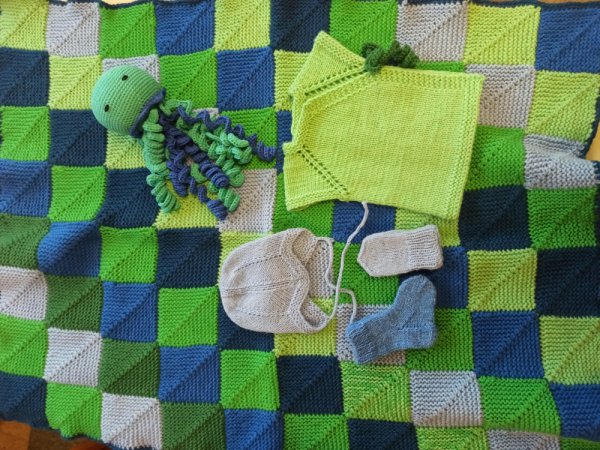 Ryškus komplektukas neišnešiotukui - Children clothes