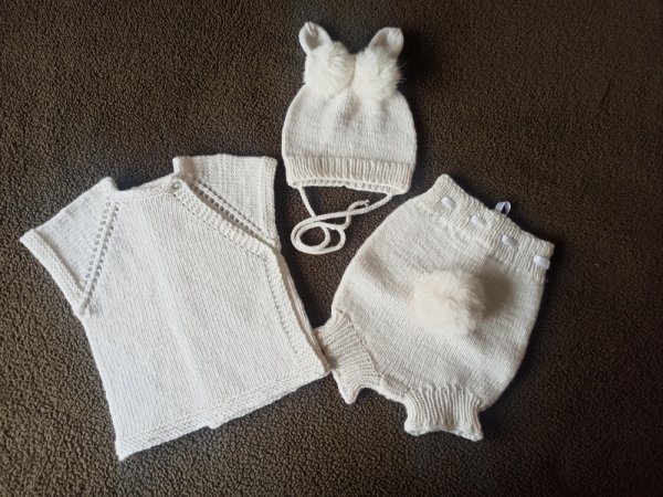 Zuikučio komplektukas - Children clothes