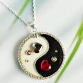 Yin Yang charm pendant necklace - Necklace - beadwork
