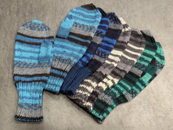 Pirštinės- margumynai - Gloves & mittens