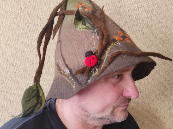 Pirties kepurė " Vijokliai" - Hats