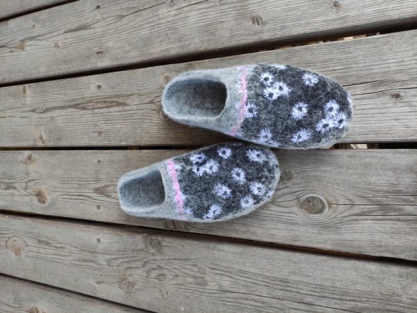 Veltos šlepetės "Ramunė" - Shoes & slippers