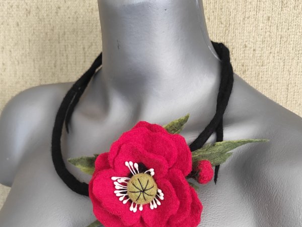 Kaklo papuošalas ir ne tik " Aguona" - Necklaces