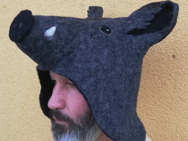 Pirties kepurė Šernas - Hats