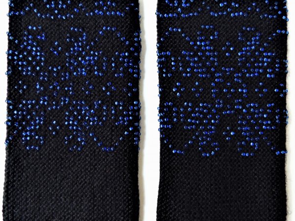 Hand-knitted black wristbands with beads 2
