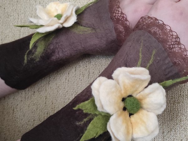 Veltinio riešinės " Gamtos motyvai" - Wristlets