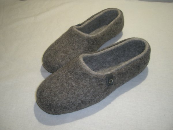 dvispalvės veltinio šlepetės - Shoes & slippers