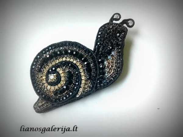 sagė "Sraigė" - Soutache