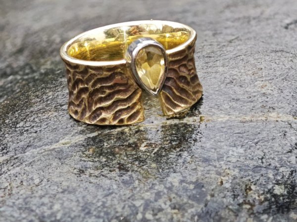 Brass ring with citrine 2
