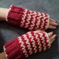 Burgundy wristbands - Wristlets - needlework
