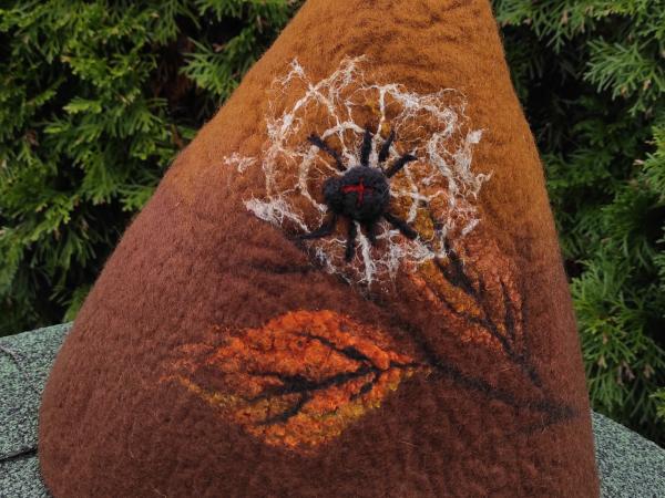 Felt sauna hat " Wild Spider" - Hats