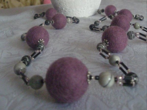 Striped purple necklace with jasper - Necklaces
