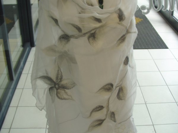 Whiteness - Wraps & cloaks