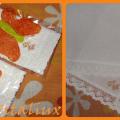 Lace handkerchiefs with inicilais - Accessory - sewing