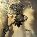 The key into my heart - Necklace - beadwork